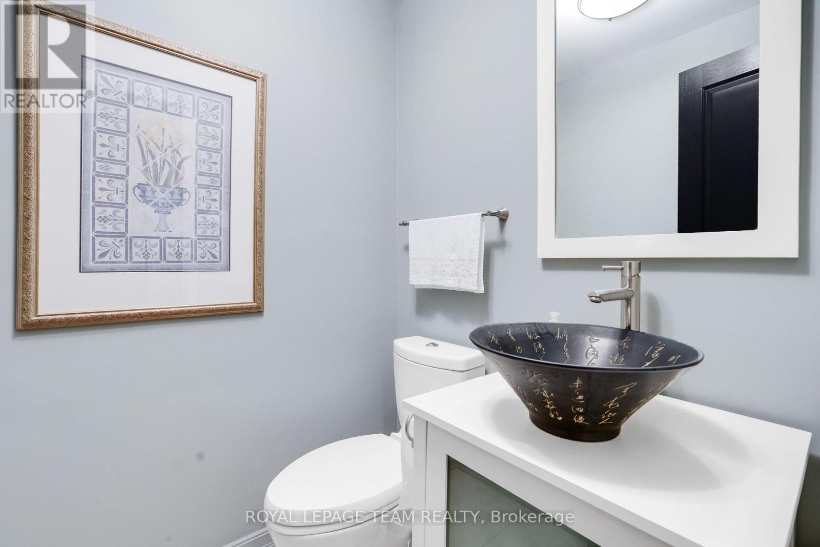 The ground floor has a 2-piece powder room.