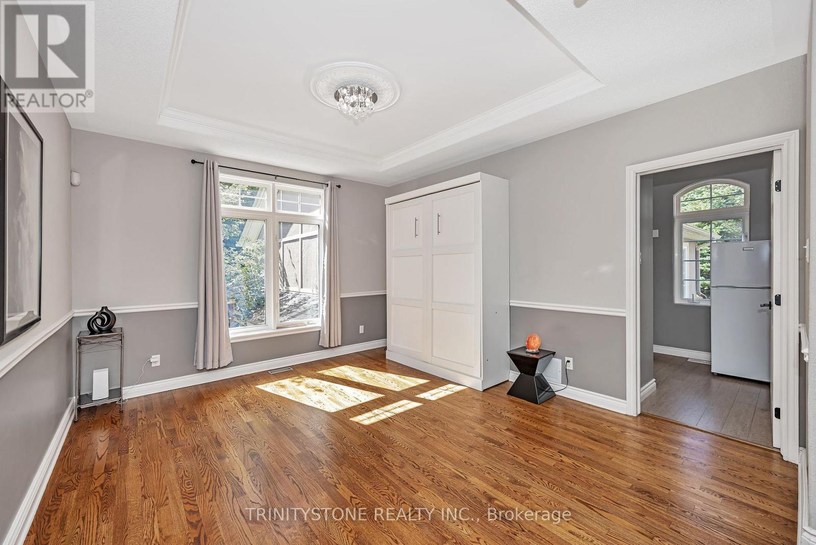 Photo 15 of 36 Sawgrass Circle, Ottawa ON