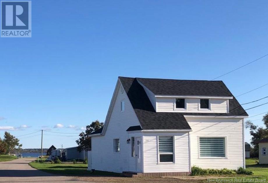Photo 1 of 1736 Chatillon, Maisonnette NB