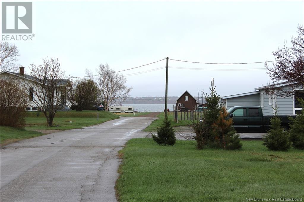 Photo 3 of 1736 Chatillon, Maisonnette NB