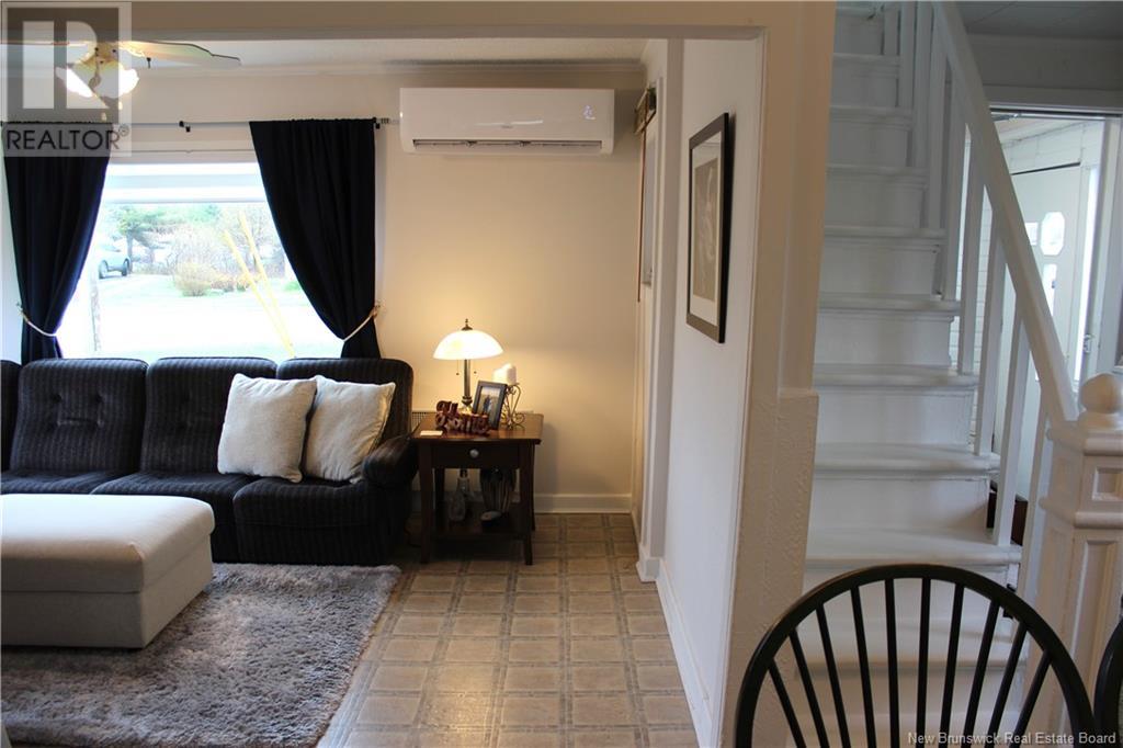 Photo 16 of 1736 Chatillon, Maisonnette NB