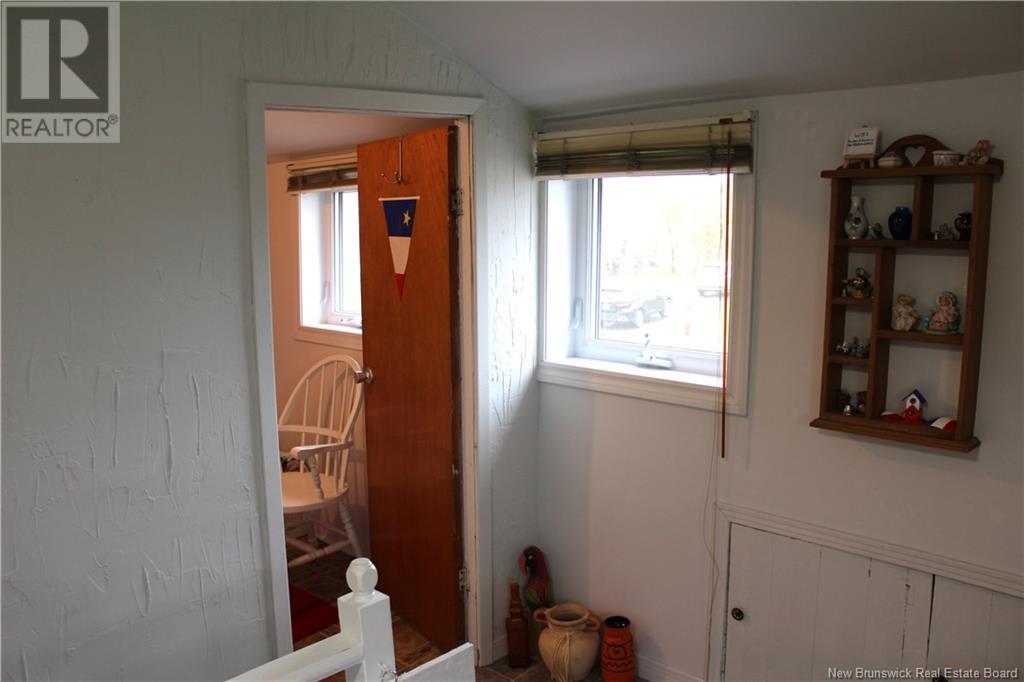 Photo 30 of 1736 Chatillon, Maisonnette NB