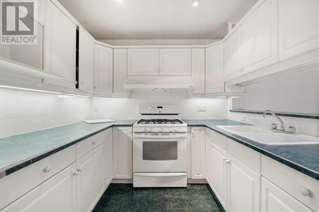 Single Family House Bungalow for Sale in  Patterson View SW Patterson Calgary 