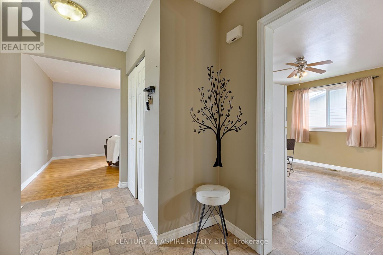 Photo 20 of 123 Ellis Avenue, Pembroke ON