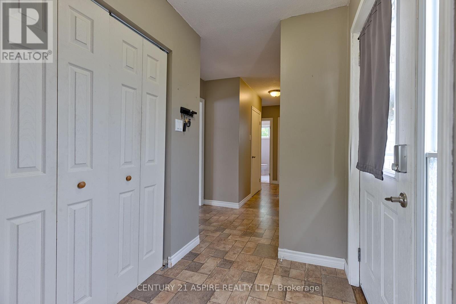 Photo 21 of 123 Ellis Avenue, Pembroke ON