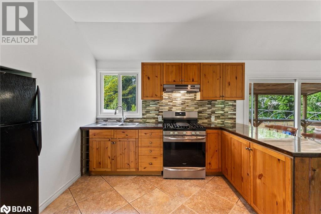 Photo 31 of 336 Tiffin Street, Barrie ON