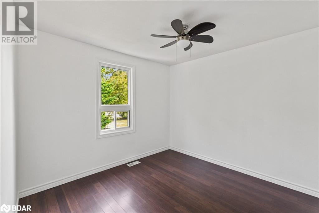 Photo 32 of 336 Tiffin Street, Barrie ON