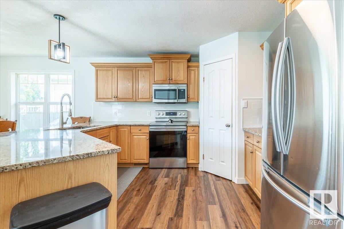 Photo 17 of 16 Westview Dr, Calmar AB