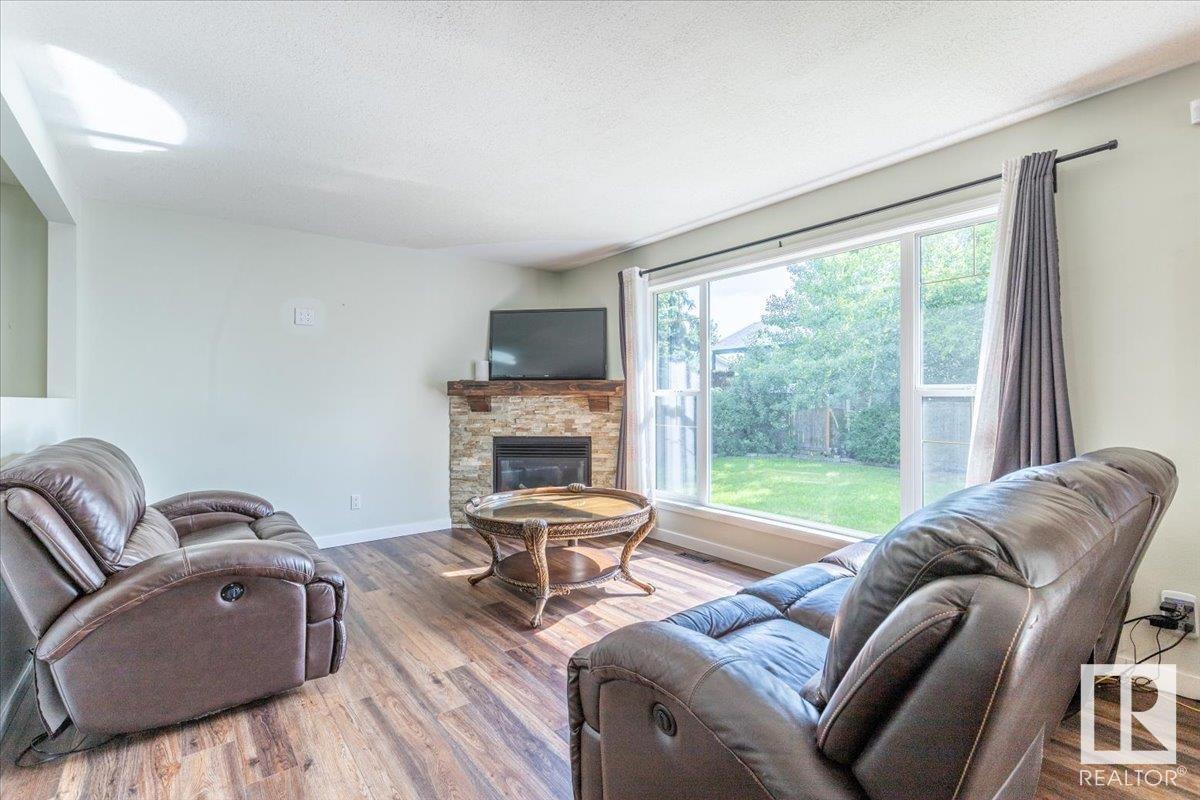 Photo 19 of 16 Westview Dr, Calmar AB