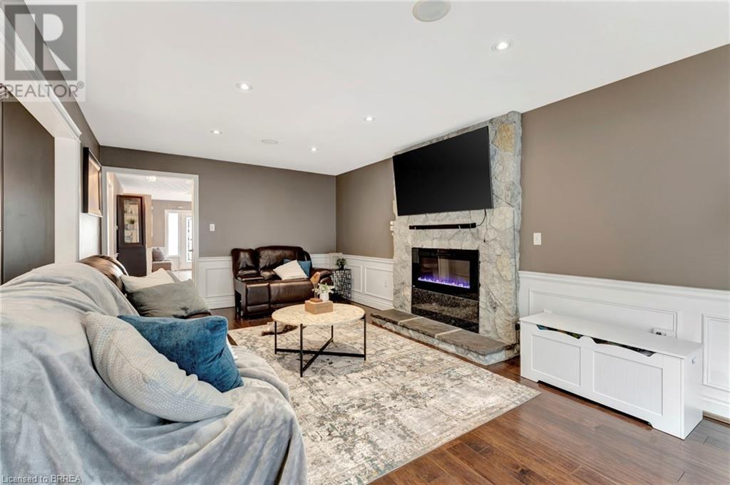 Photo 14 of 14 Federal Street, Stoney Creek ON