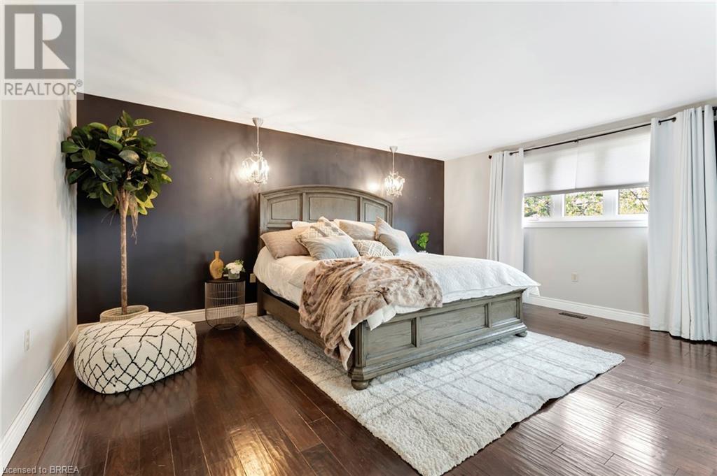 Photo 19 of 14 Federal Street, Stoney Creek ON