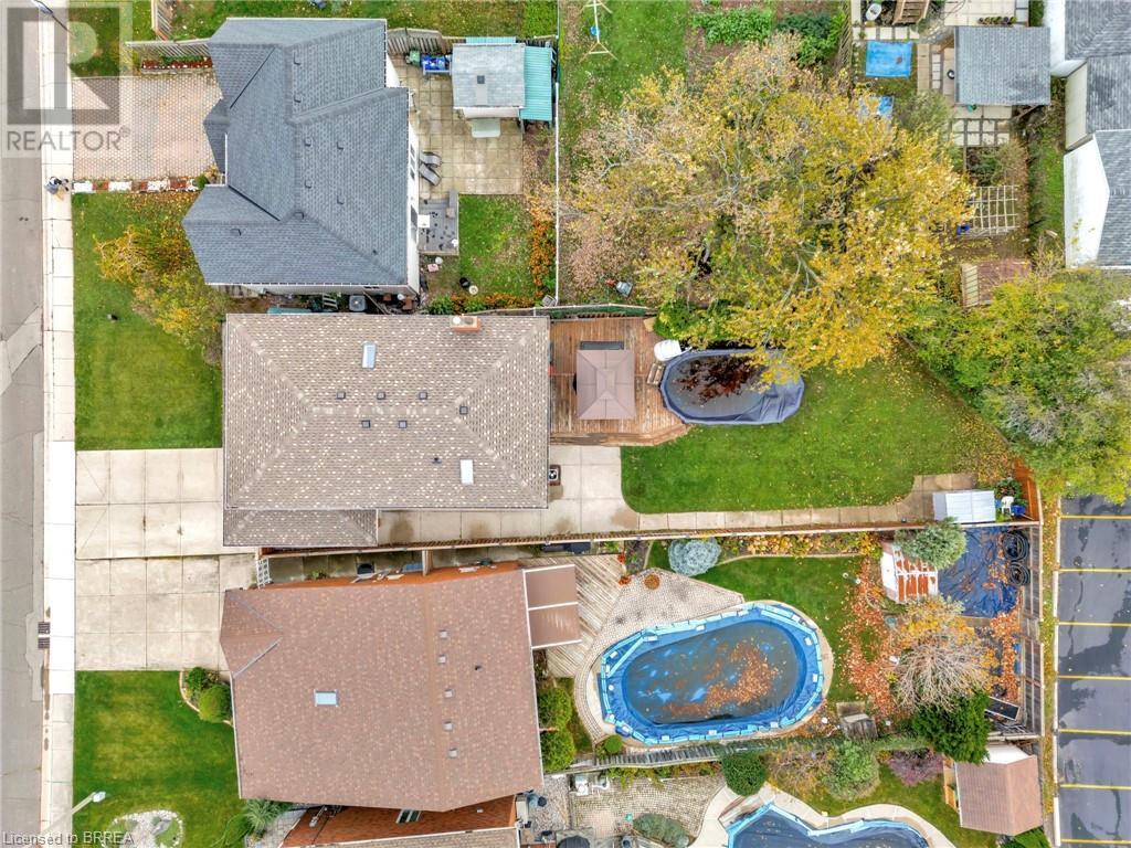 Photo 33 of 14 Federal Street, Stoney Creek ON