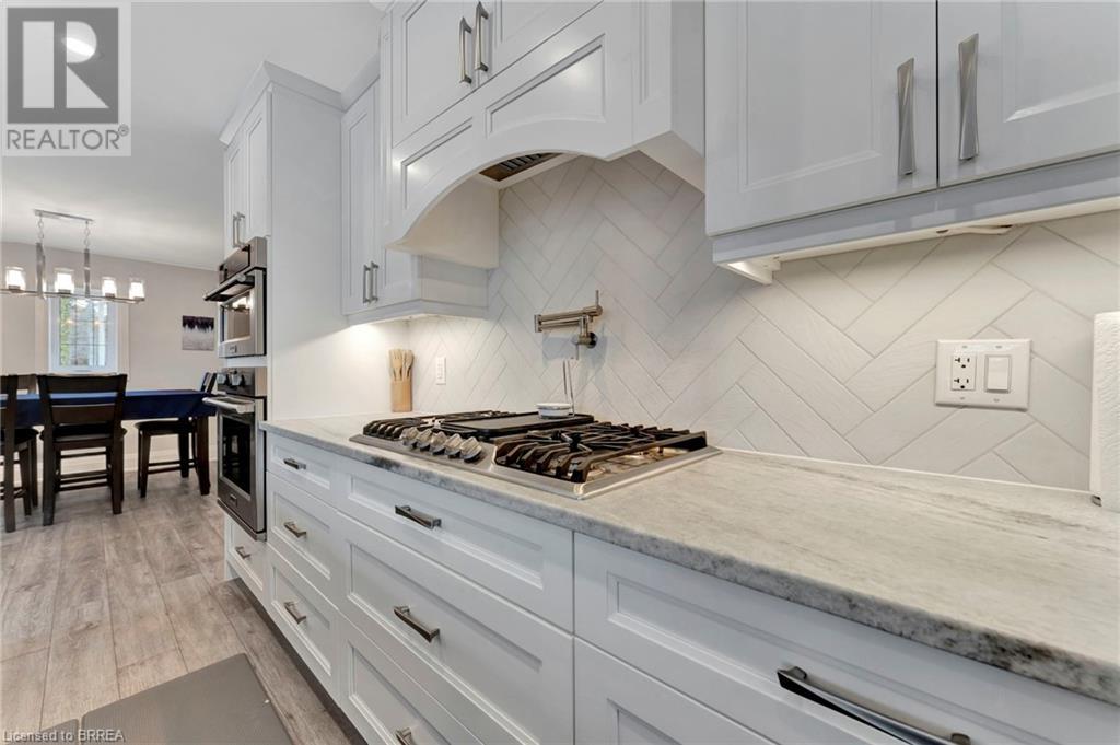 Photo 10 of 26 Evergreen Hill Road, Simcoe ON