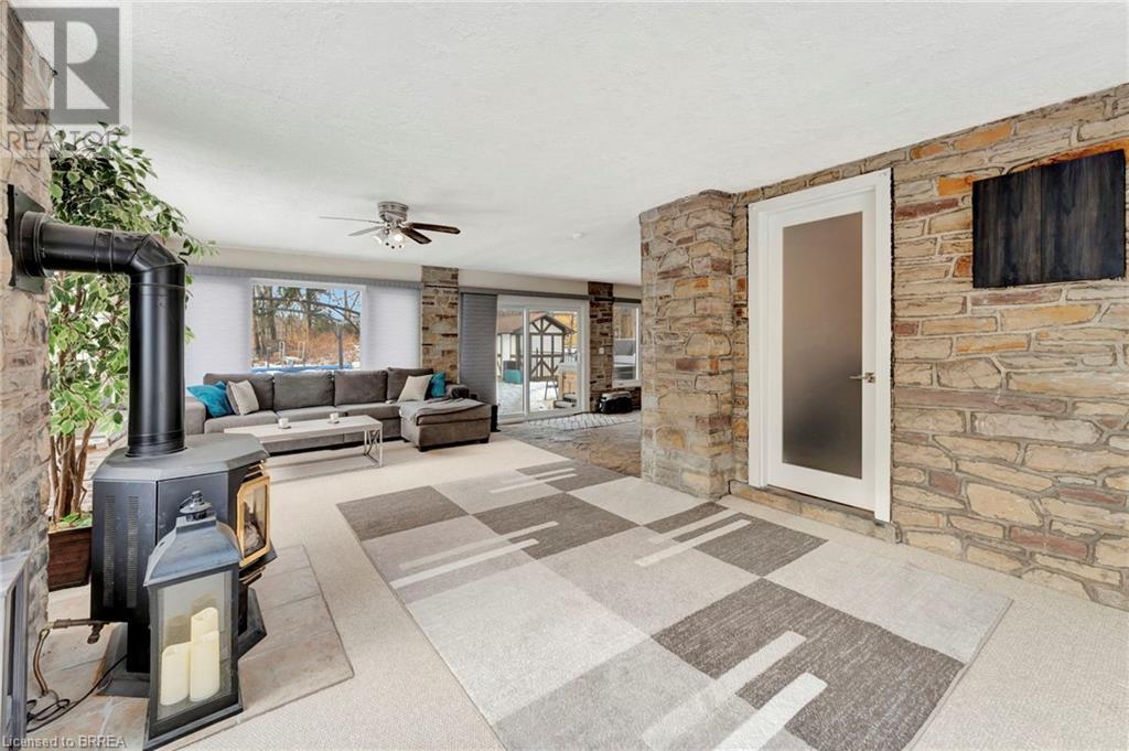 Photo 17 of 26 Evergreen Hill Road, Simcoe ON