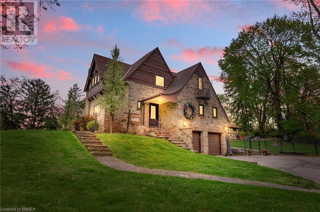 Photo 2 of 26 Evergreen Hill Road, Simcoe ON