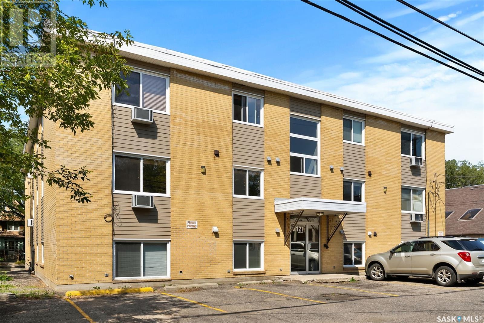 Photo 16 of 10 2121 Rae Street, Regina SK