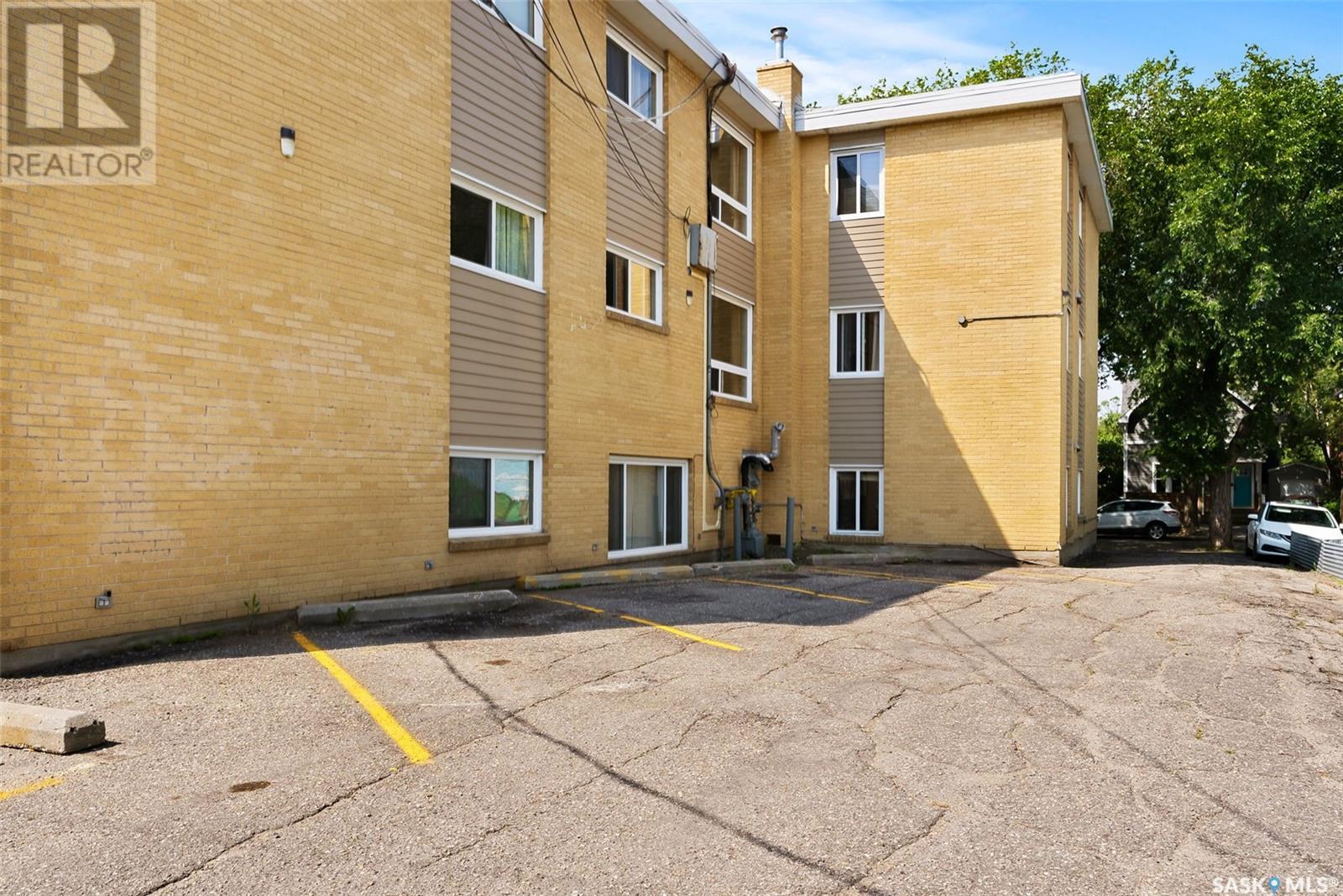 Photo 15 of 10 2121 Rae Street, Regina SK