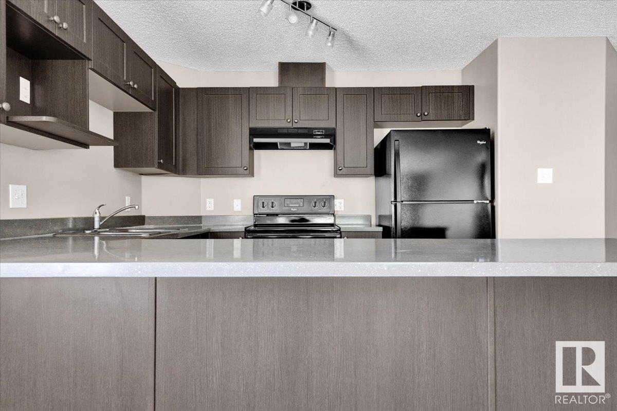 Photo 19 of 208 1520 Hammond Ga Nw, Edmonton AB