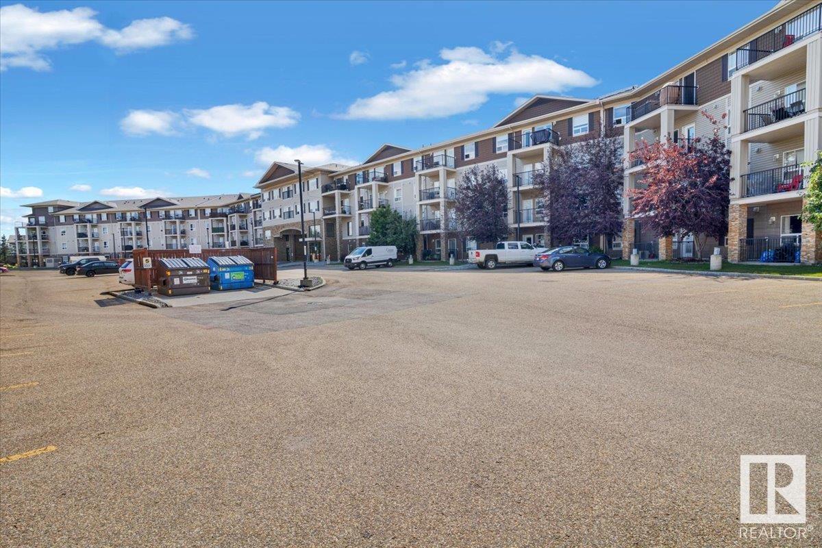 Photo 5 of 208 1520 Hammond Ga Nw, Edmonton AB