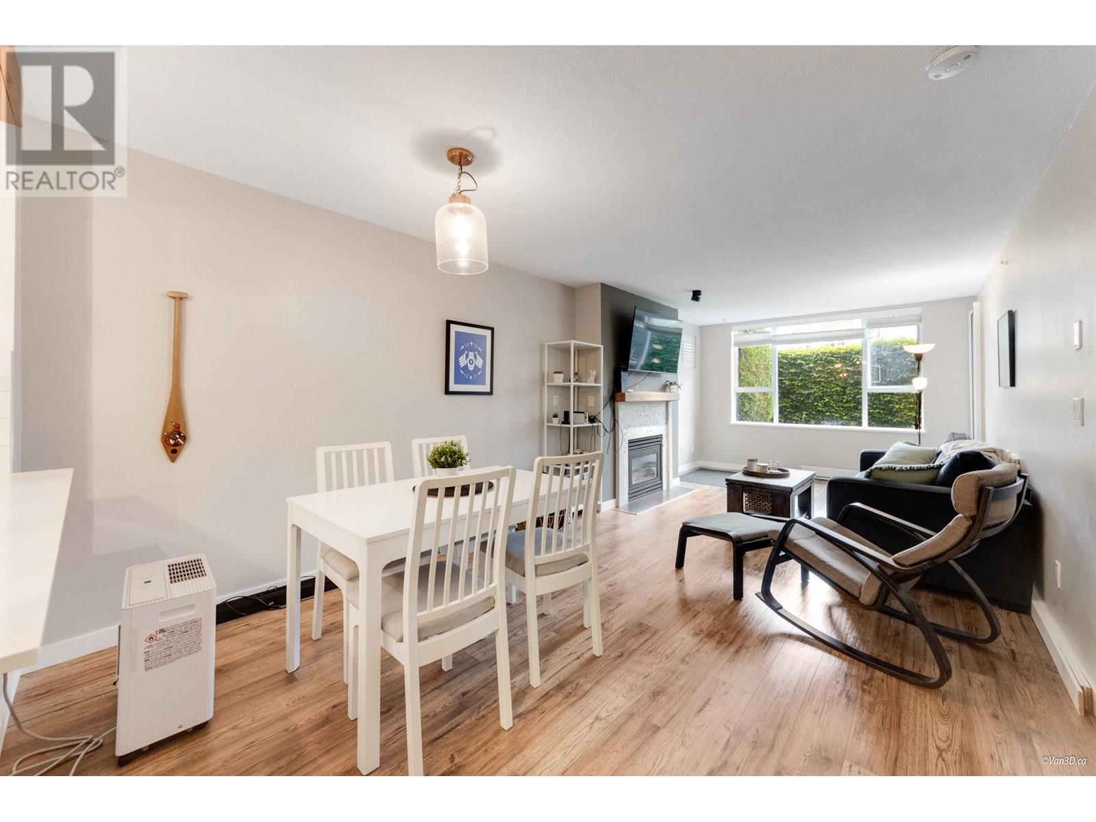 Photo 6 of 103 3608 Deercrest Drive, North Vancouver BC