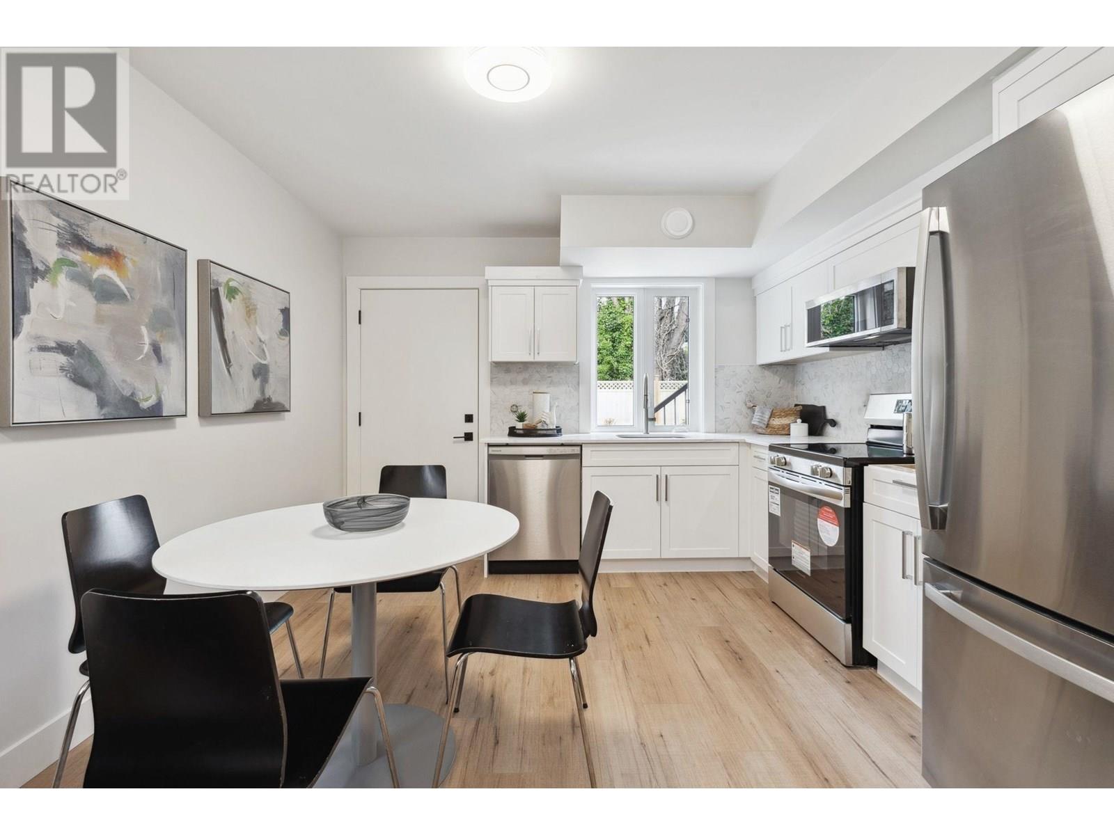 Photo 15 of 1330 W 15th Street, North Vancouver BC