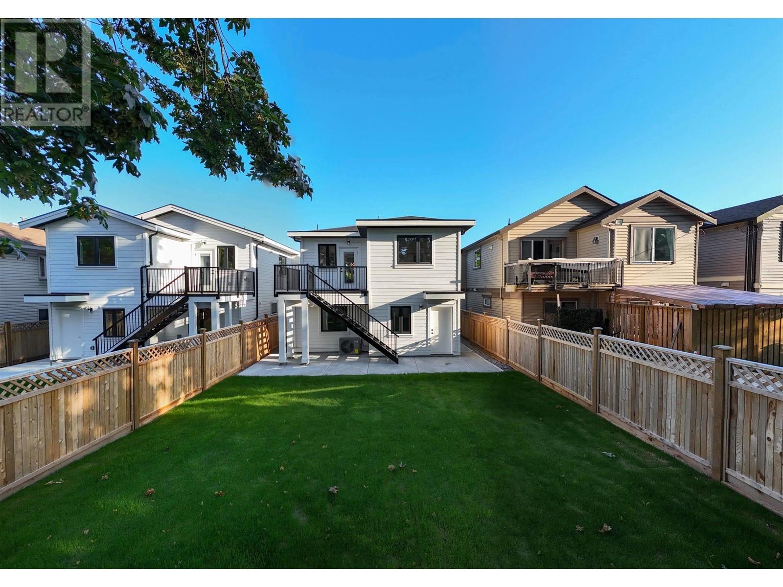 Photo 12 of 1330 W 15th Street, North Vancouver BC