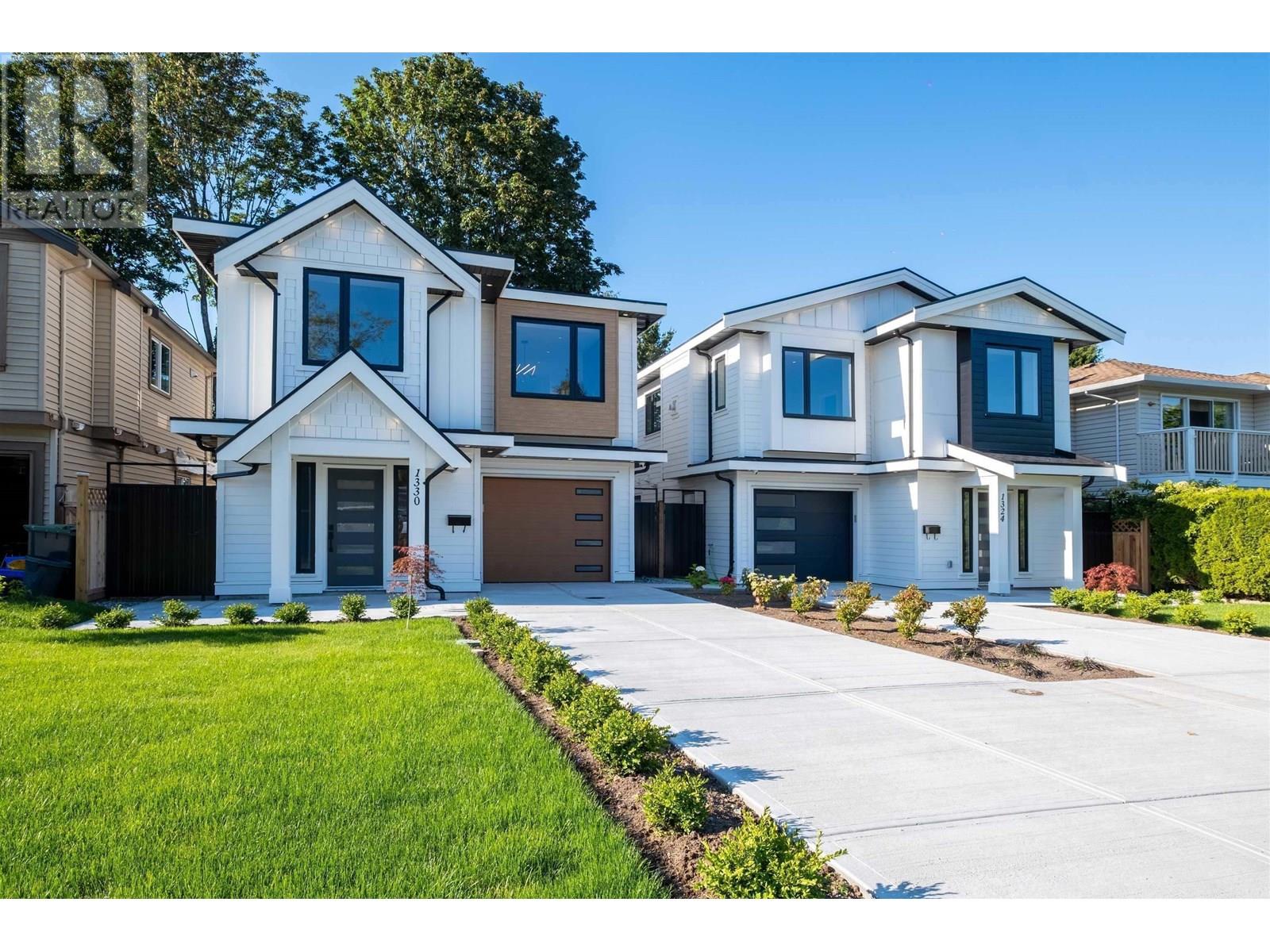 Photo 10 of 1330 W 15th Street, North Vancouver BC