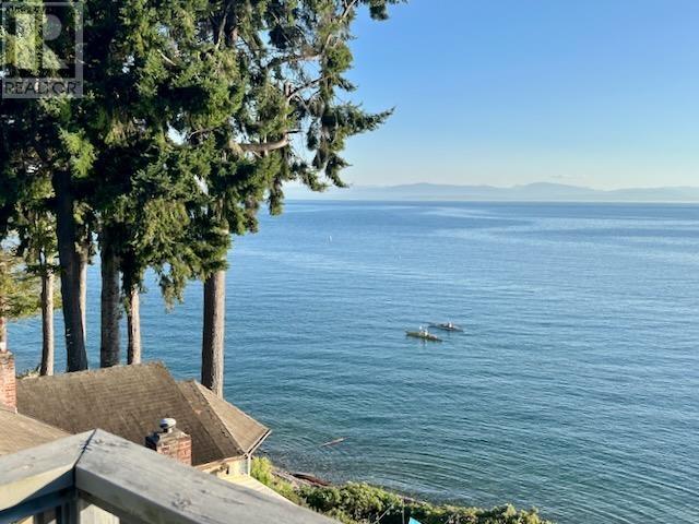 4857 SUNSHINE COAST HIGHWAY, Sechelt