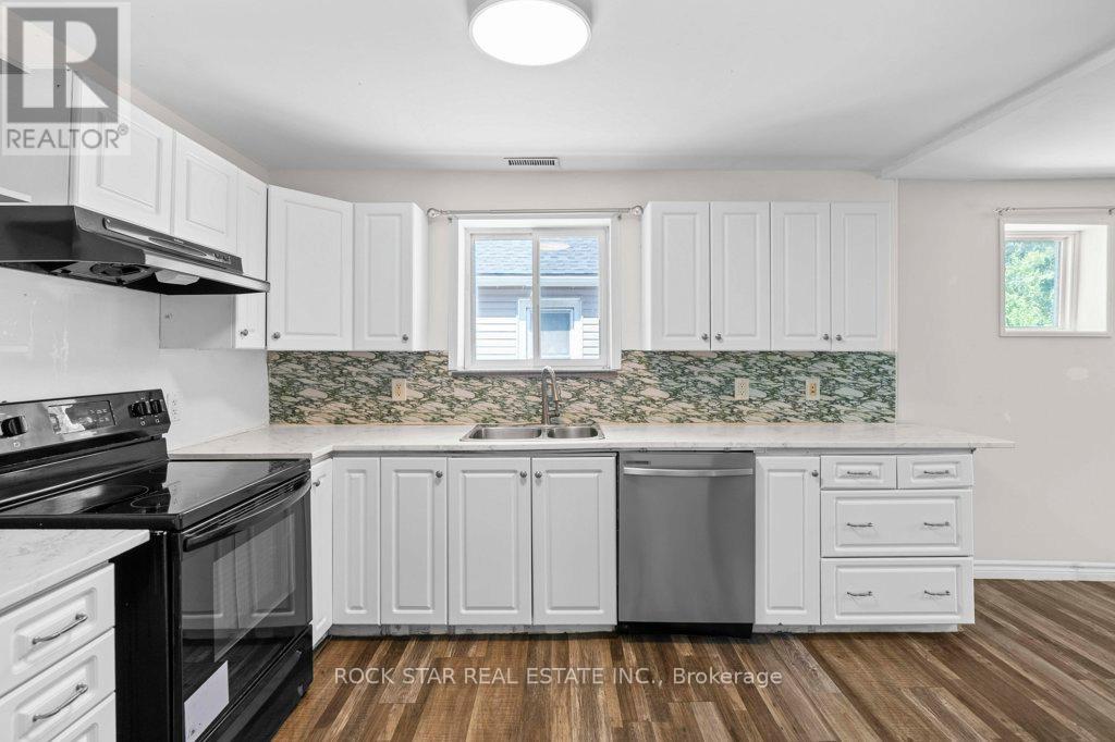 Photo 16 of 69 Teal Avenue, Hamilton ON