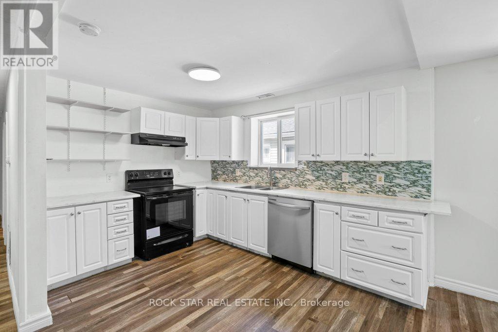 Photo 4 of 69 Teal Avenue, Hamilton ON