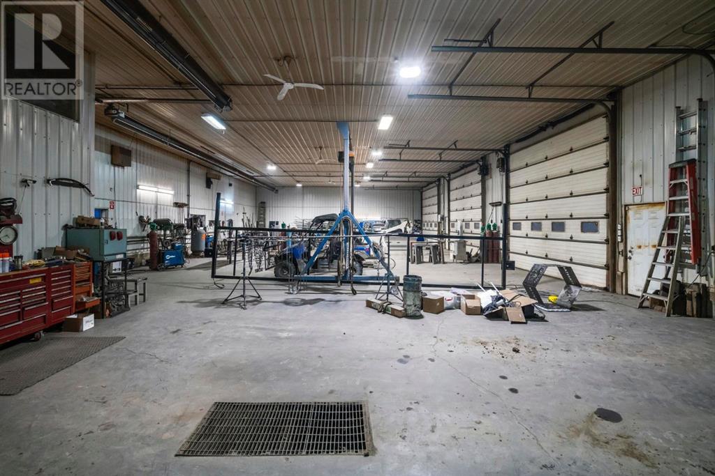 Photo 13 of 251 47017 21 Highway, Rural Camrose County AB