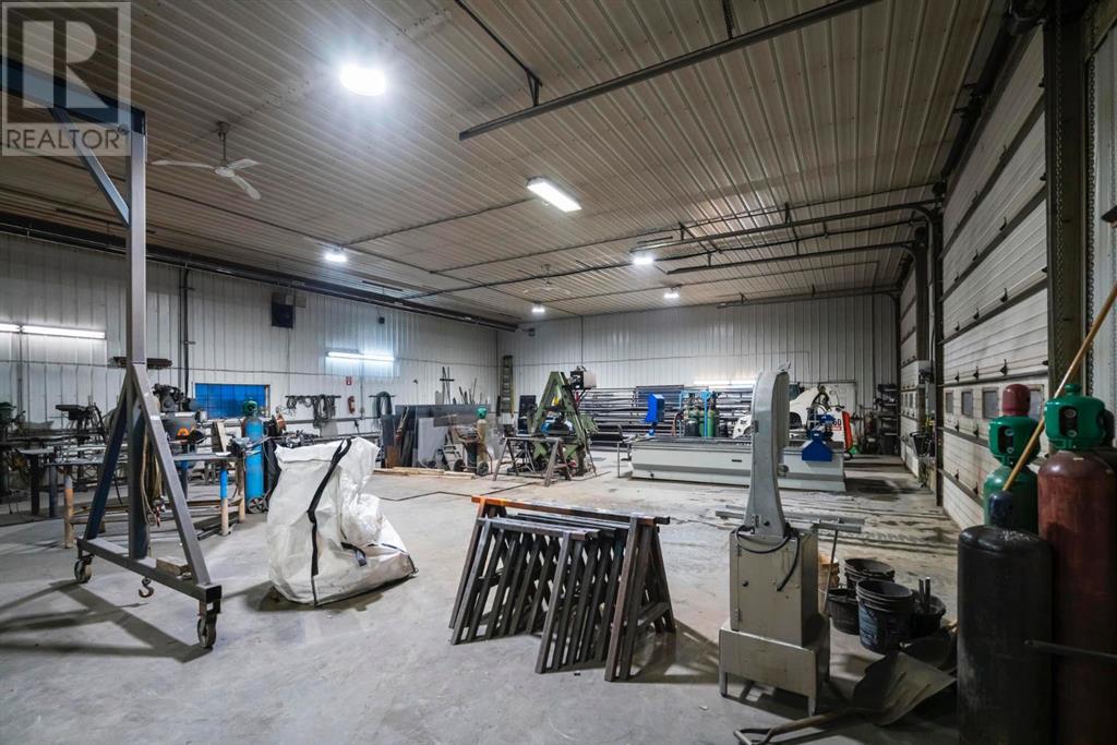 Photo 11 of 251 47017 21 Highway, Rural Camrose County AB