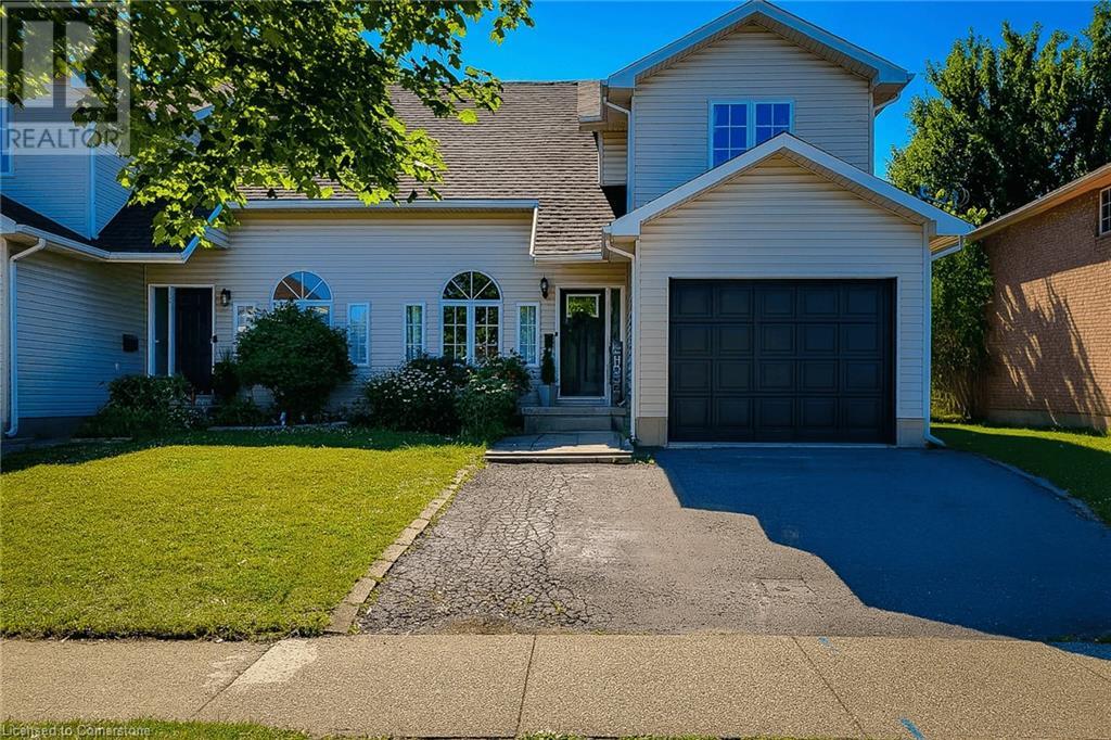 Photo 2 of 4532 Garden Gate Terrace, Beamsville ON