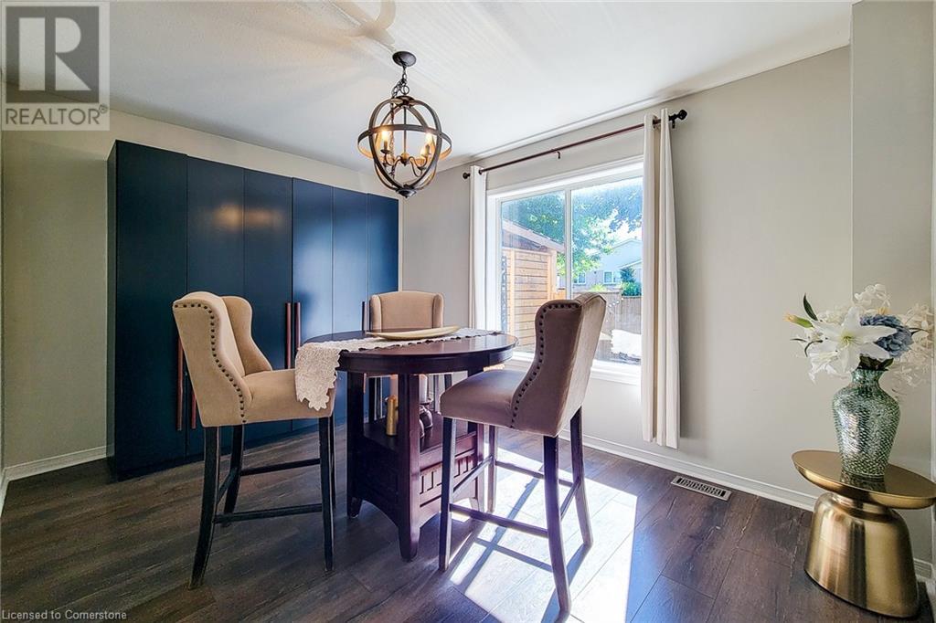 Photo 21 of 4532 Garden Gate Terrace, Beamsville ON
