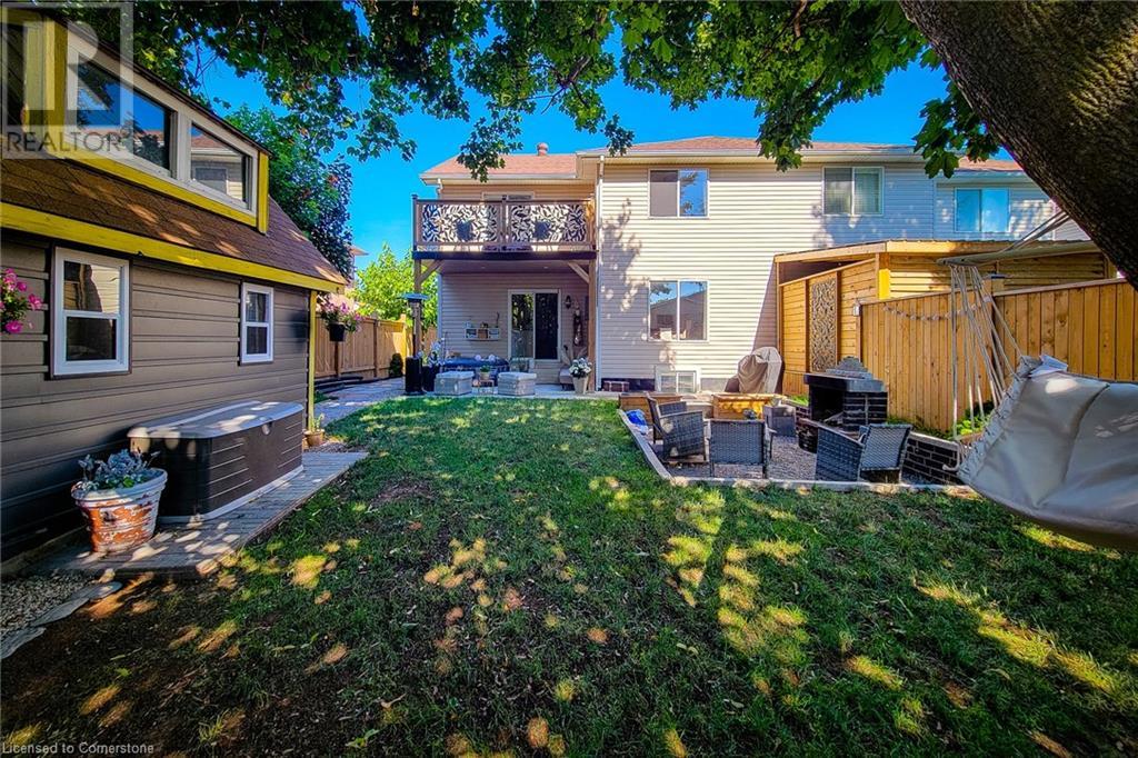 Photo 4 of 4532 Garden Gate Terrace, Beamsville ON