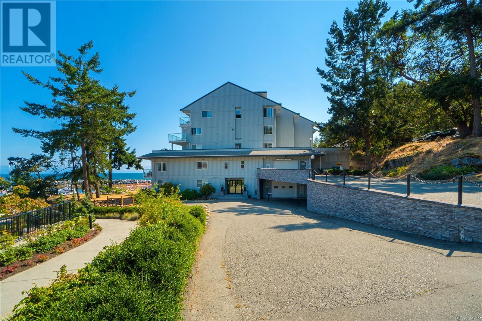 Photo 17 of 302 3555 Outrigger Rd, Nanoose Bay BC