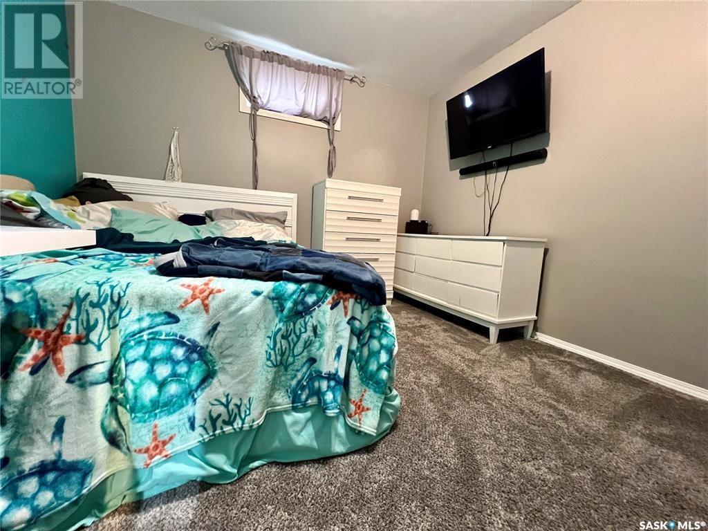 Photo 30 of 621 Central Avenue S, Swift Current SK