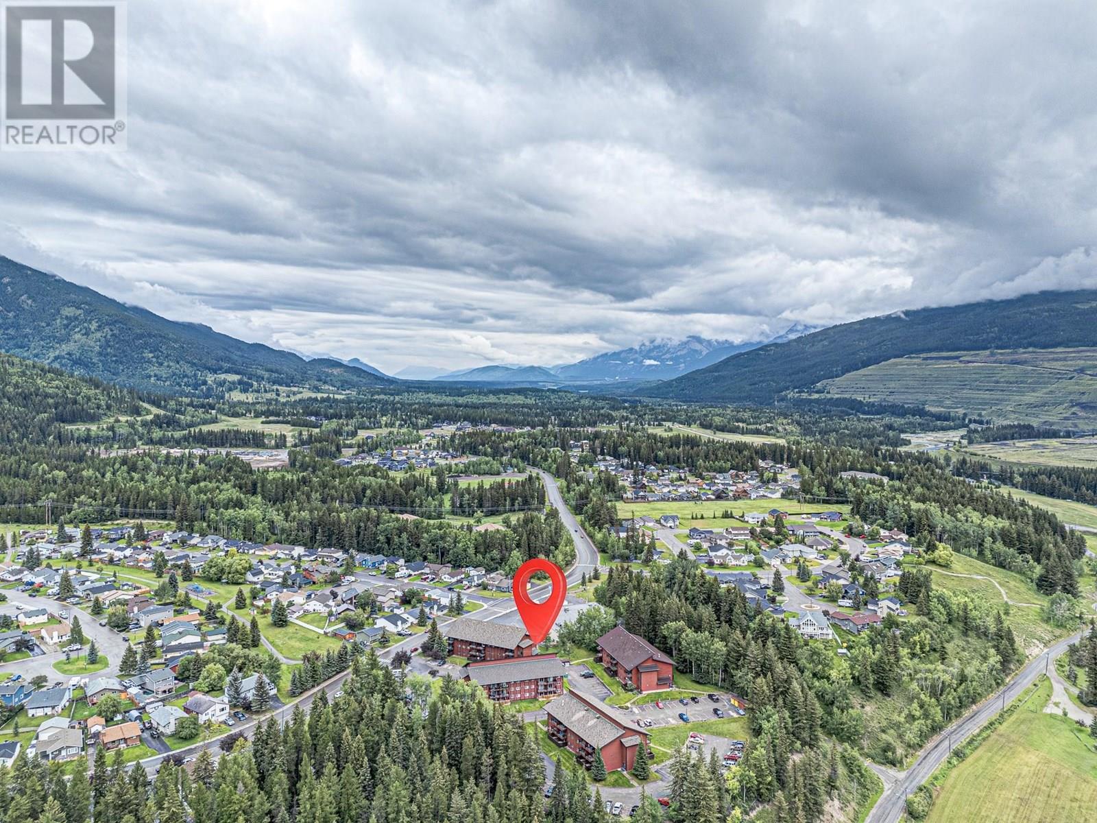Photo 4 of 1286 Ponderosa Drive Unit 217, Sparwood BC