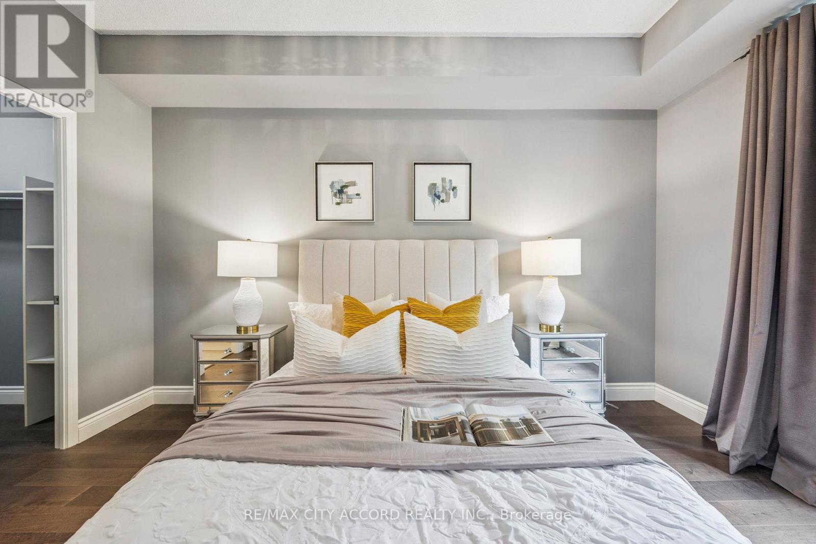 Photo 22 of 210 485 Rosewell Avenue, Toronto ON