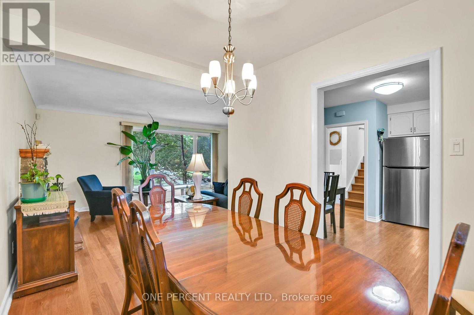 Photo 12 of 1244 Joyce Crescent, Ottawa ON
