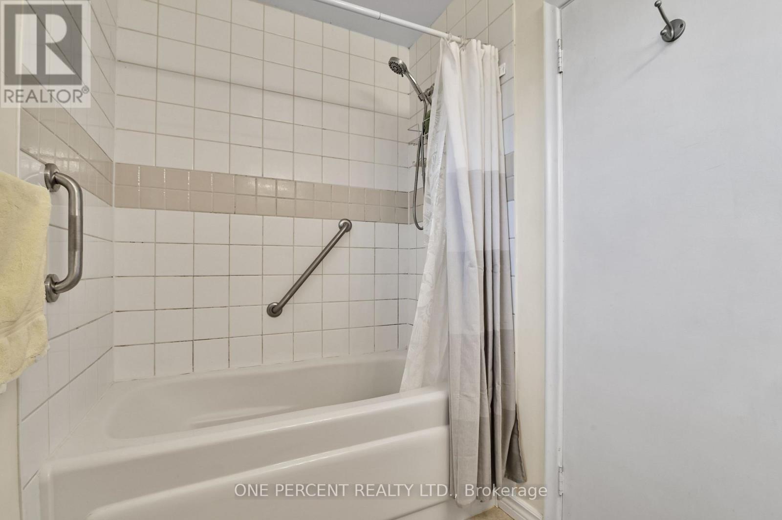Photo 19 of 1244 Joyce Crescent, Ottawa ON