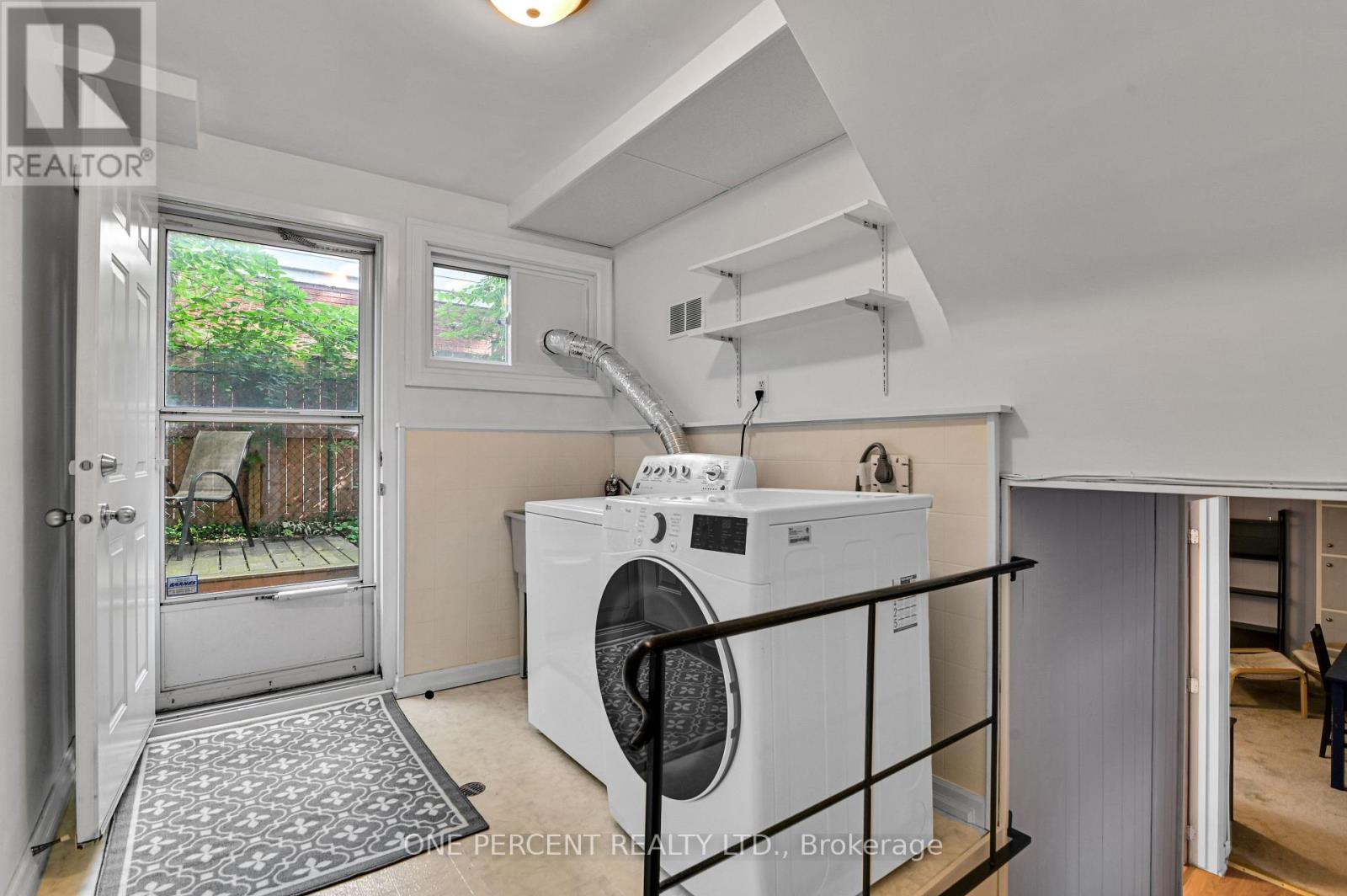 Photo 6 of 1244 Joyce Crescent, Ottawa ON
