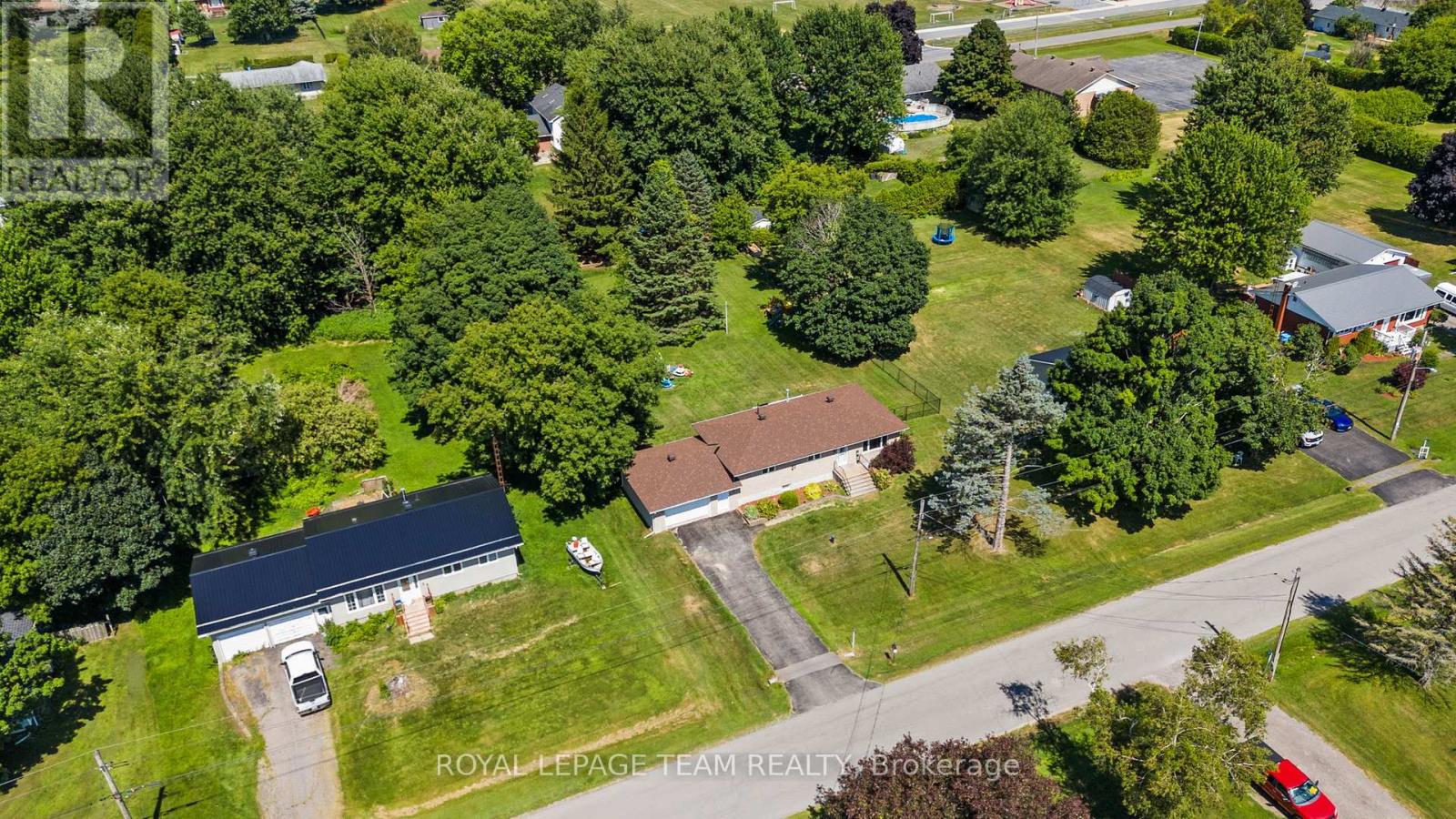 Photo 34 of 29 Elizabeth Street, Edwardsburgh Cardinal ON