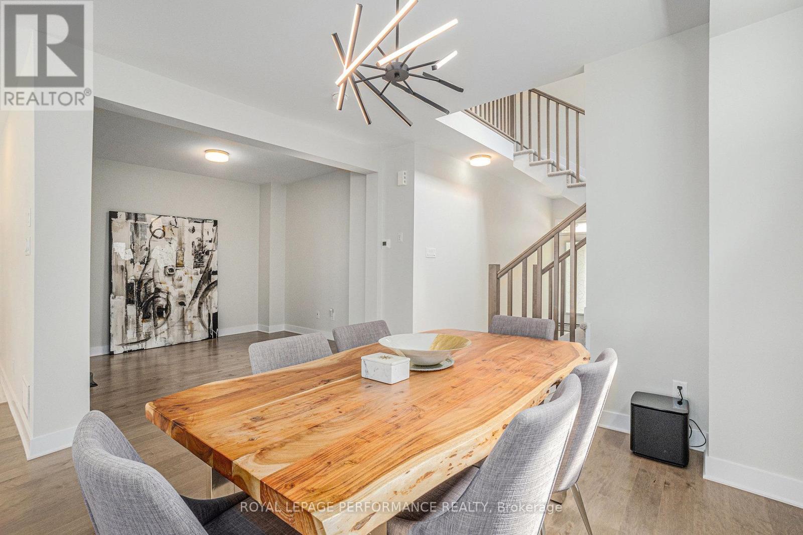 Photo 36 of 233 Beaugency Street, Ottawa ON