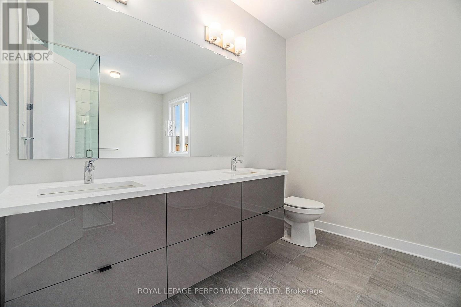 Photo 32 of 233 Beaugency Street, Ottawa ON