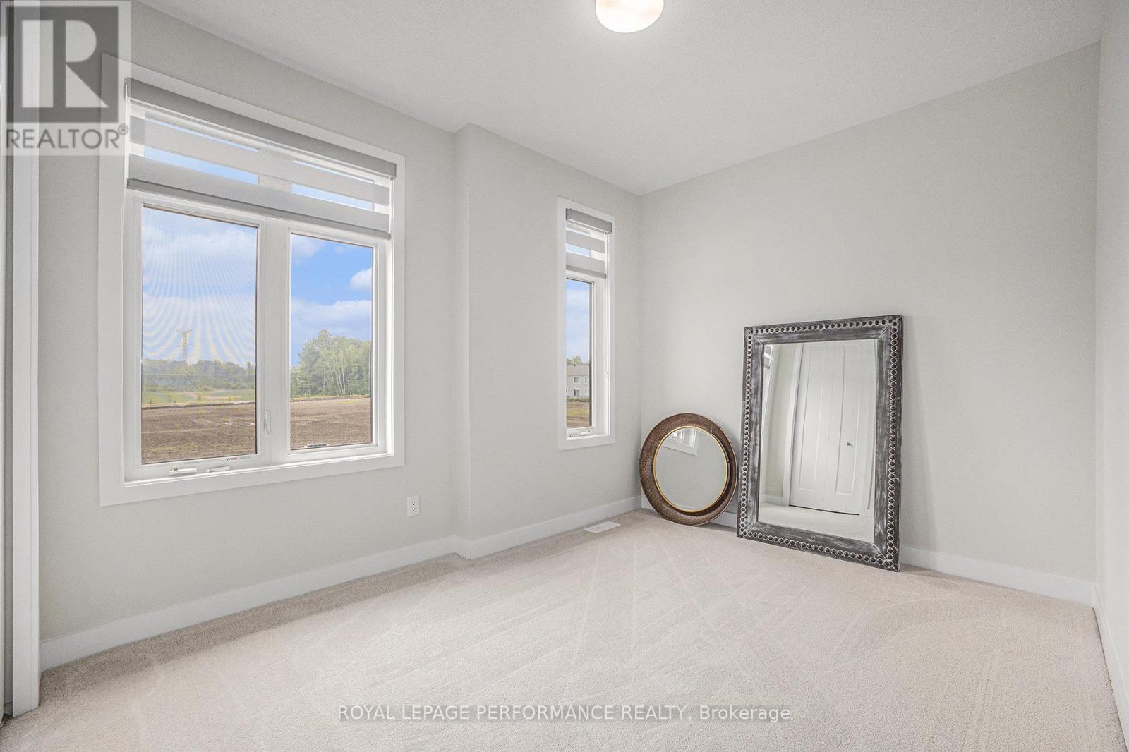 Photo 26 of 233 Beaugency Street, Ottawa ON