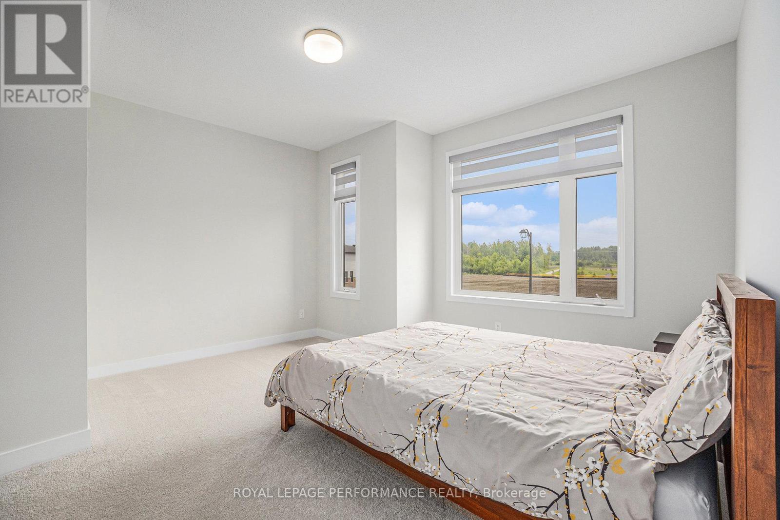 Photo 29 of 233 Beaugency Street, Ottawa ON