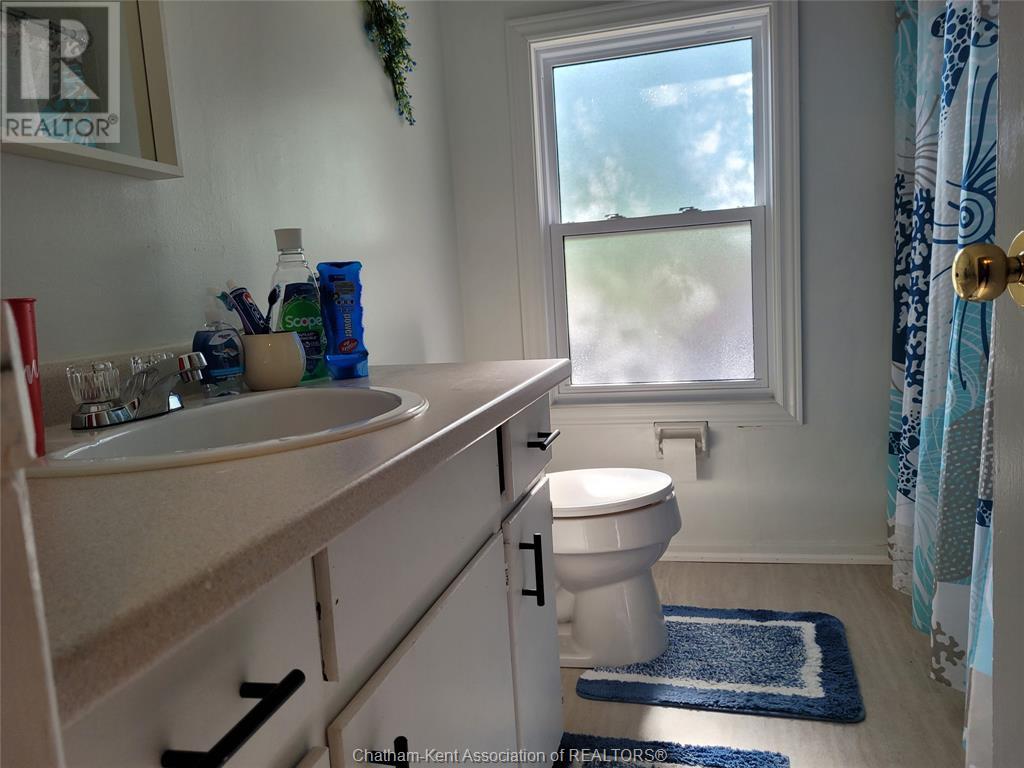 Photo 11 of 834 Exmouth Street Unit 21, Sarnia ON