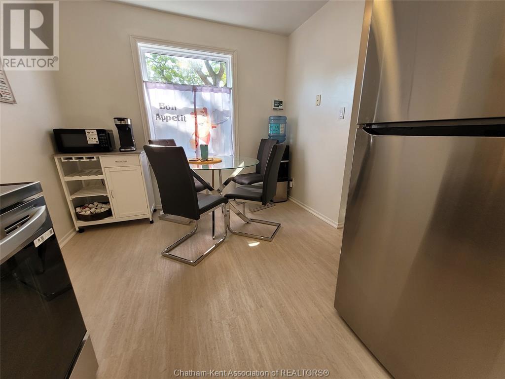 Photo 5 of 834 Exmouth Street Unit 21, Sarnia ON