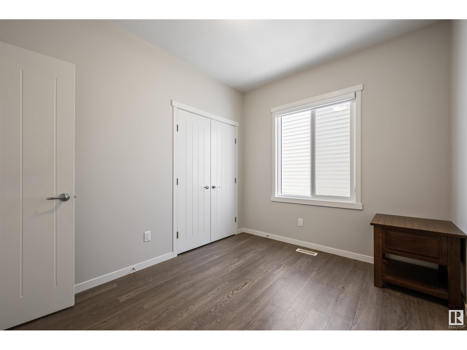 Photo 9 of 9864 222 St Nw, Edmonton AB